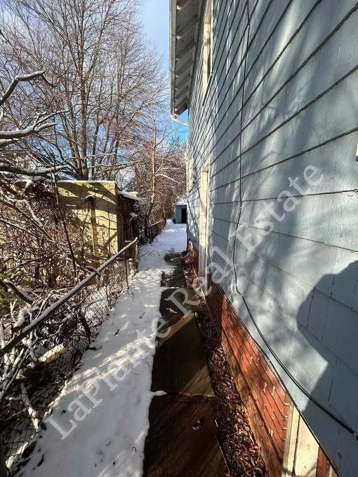 1656 Macomber Street - Photo 6 of 21