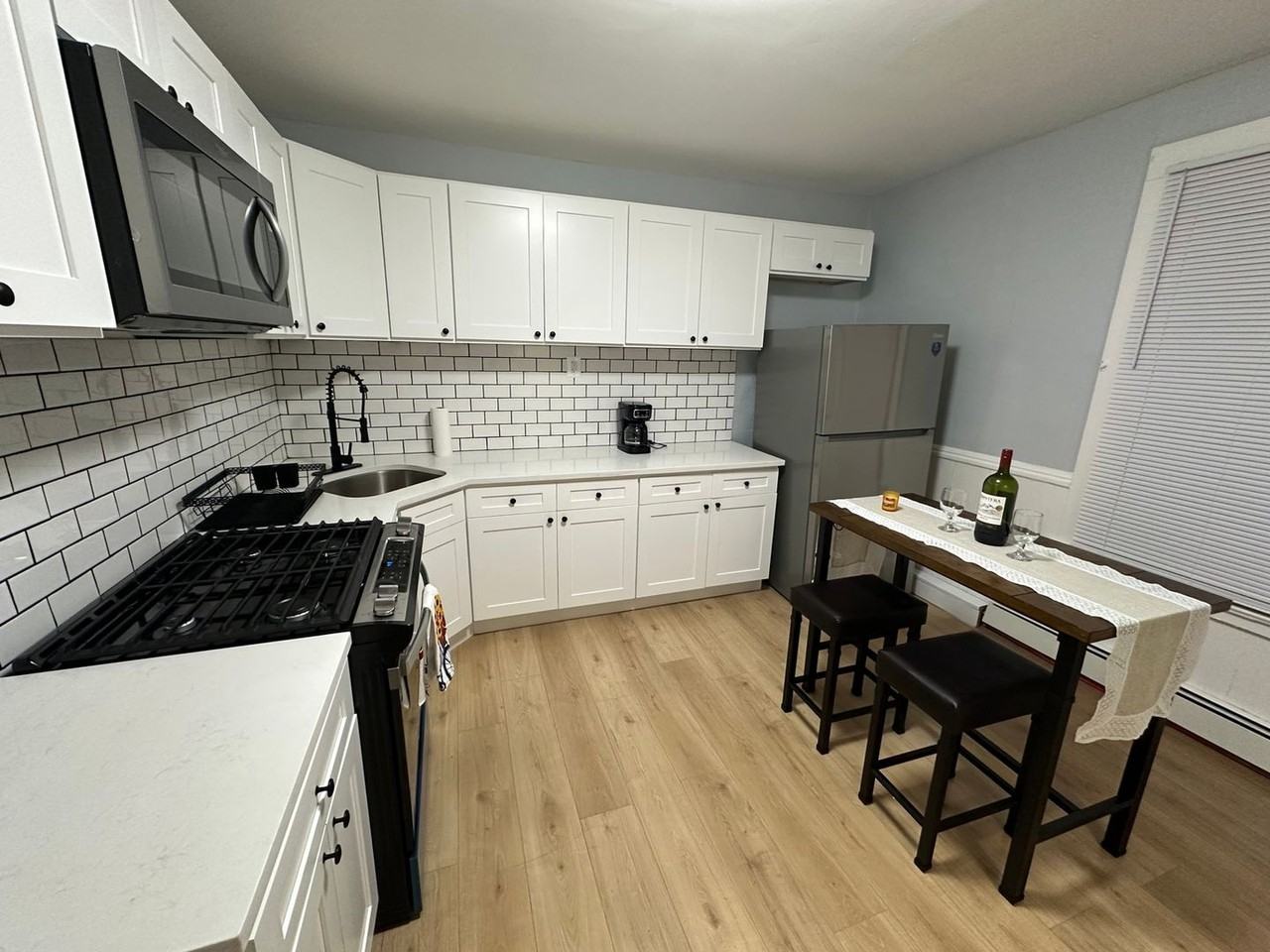 63 Whitmore St - Photo 6 of 28