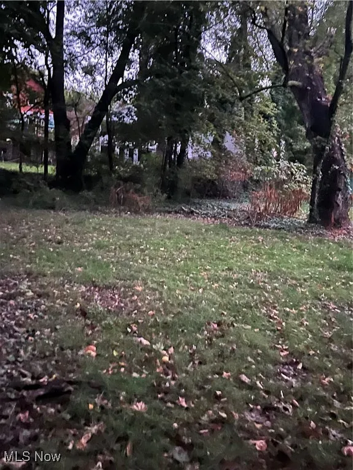 548 Winans Avenue - Photo 5 of 15