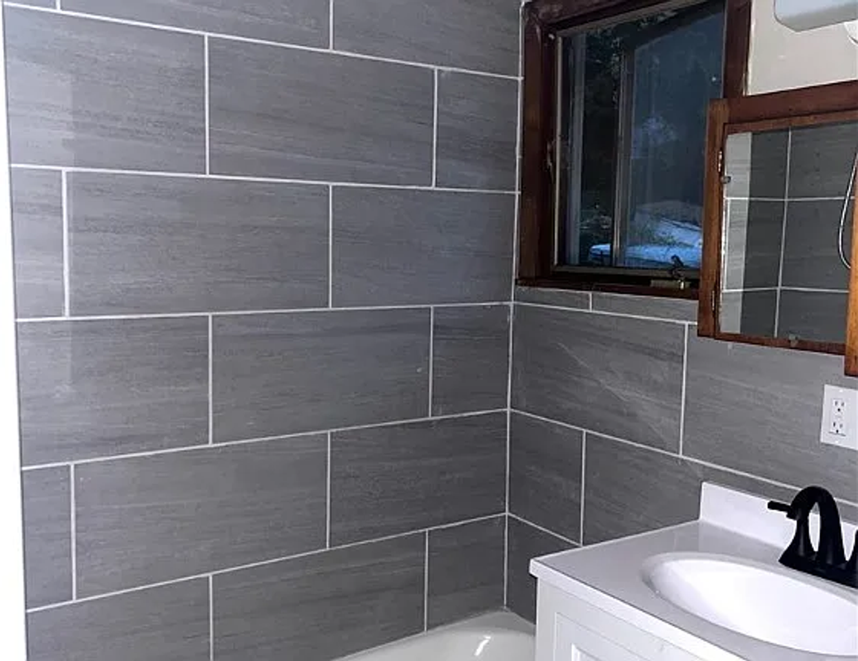 548 Winans Avenue - Photo 7 of 15