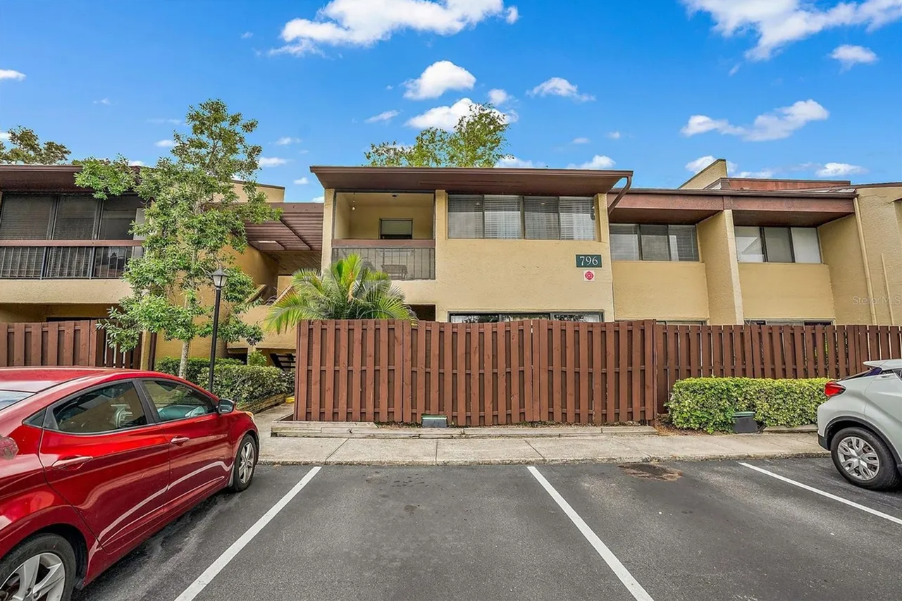 796 Village Lake Ter N #204 - Photo 2 of 21