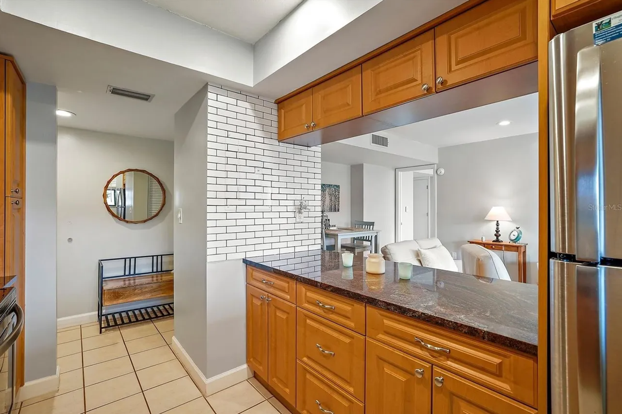 796 Village Lake Ter N #204 - Photo 4 of 21