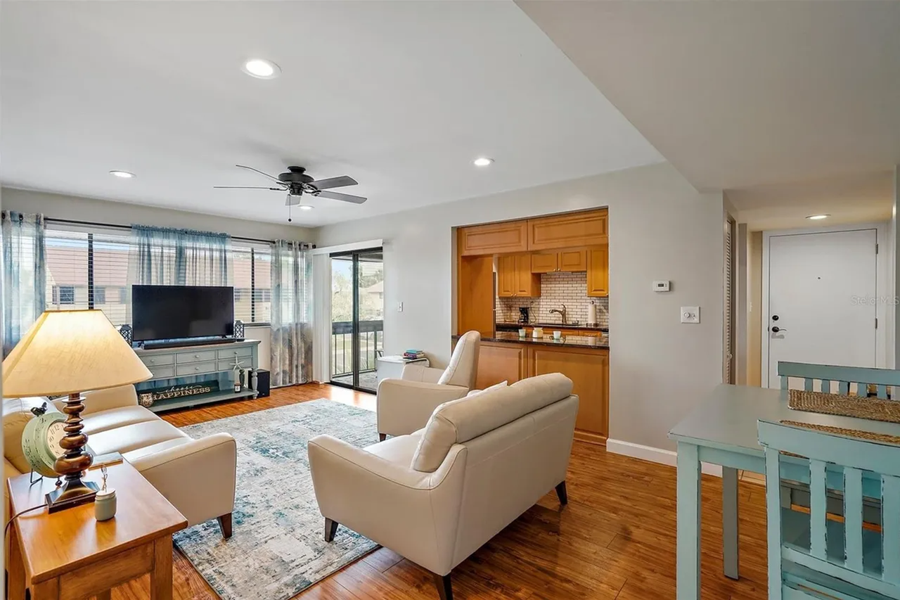 796 Village Lake Ter N #204 - Photo 6 of 21