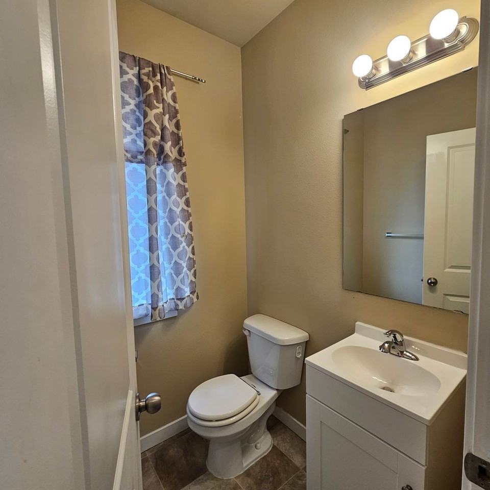 2163 Caleb Pl Se - Photo 2 of 15