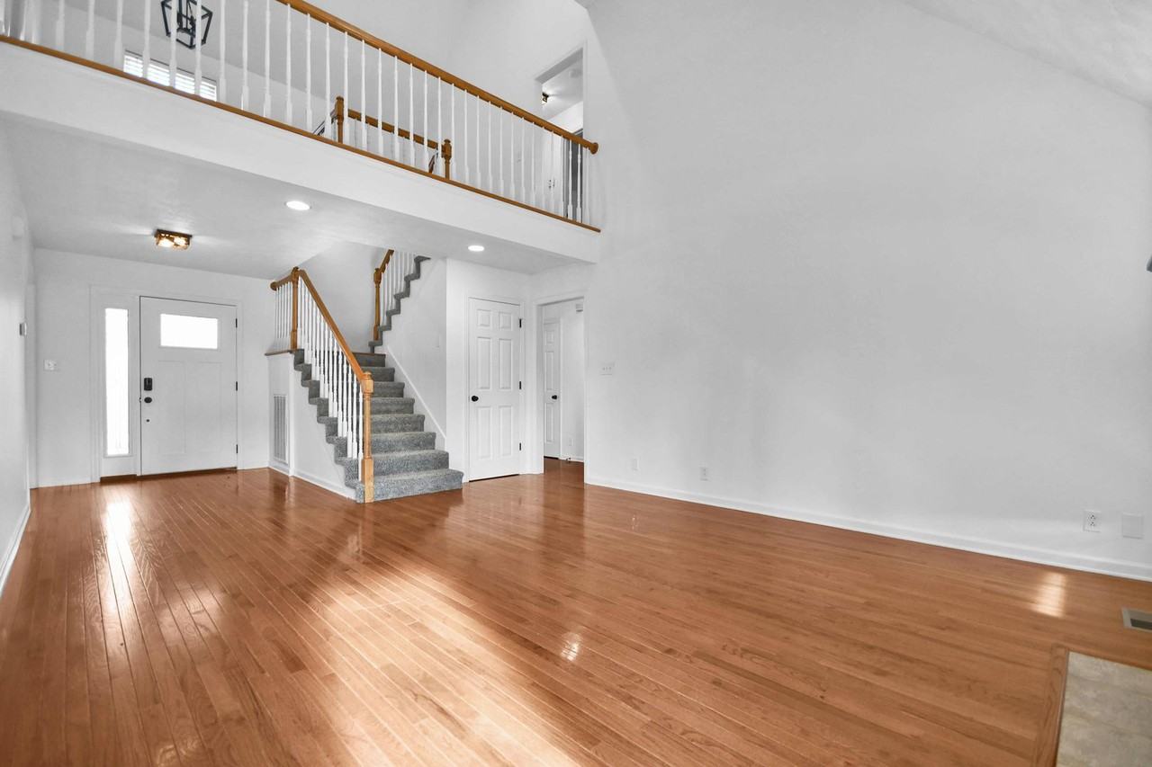 3461 Melrose Drive - Photo 4 of 28