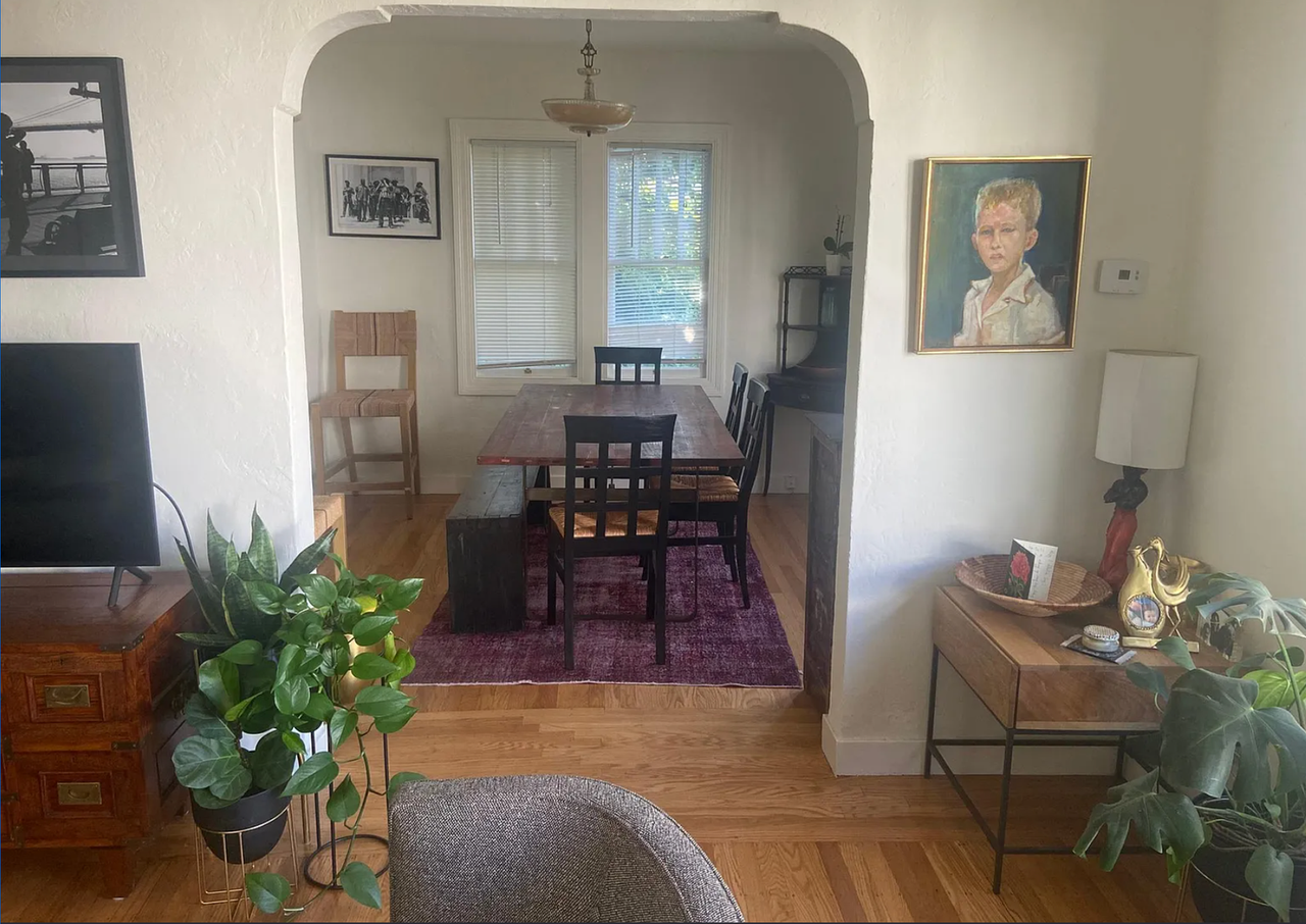 958 Bayview Avenue - Photo 3 of 25