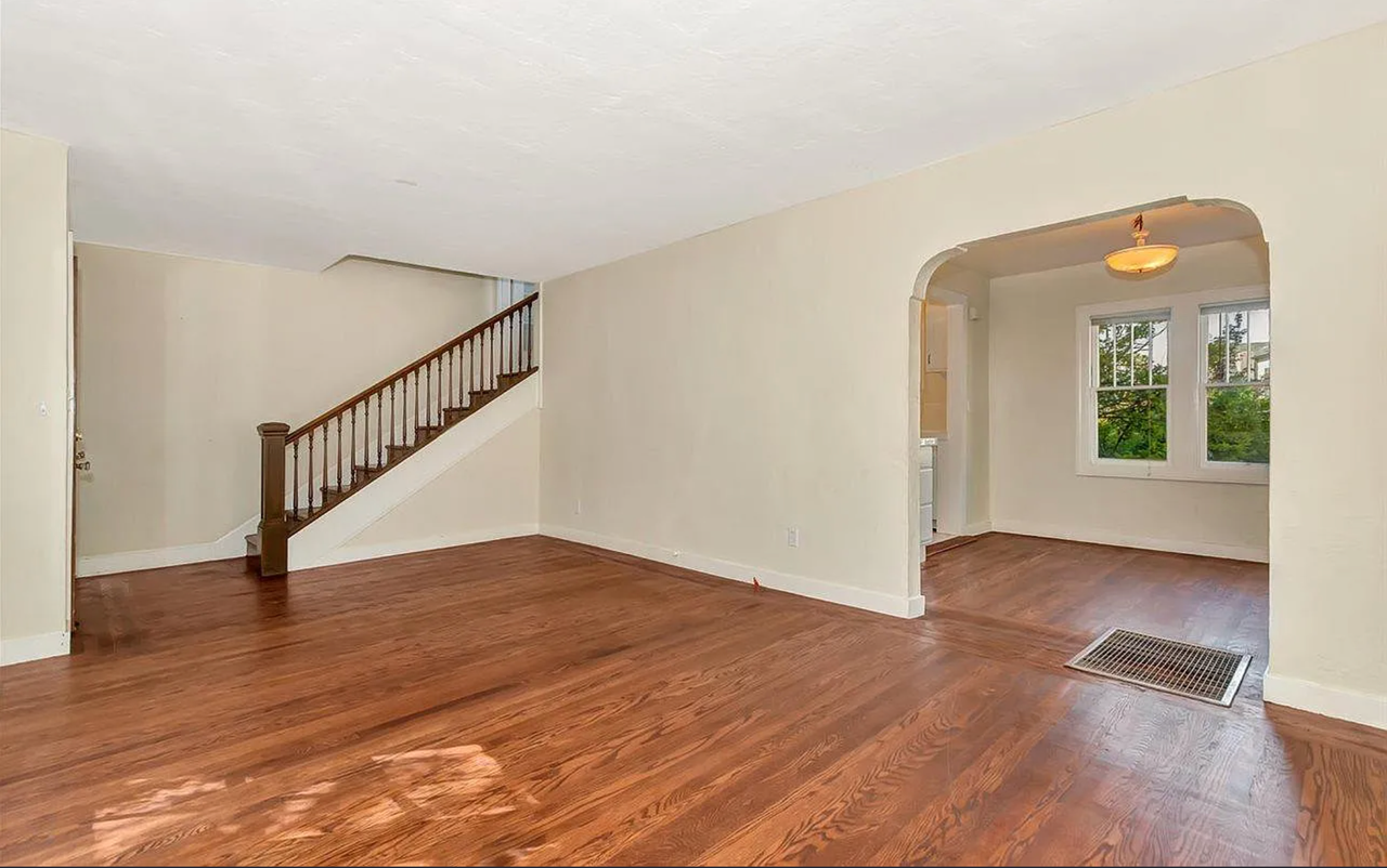 958 Bayview Avenue - Photo 6 of 25