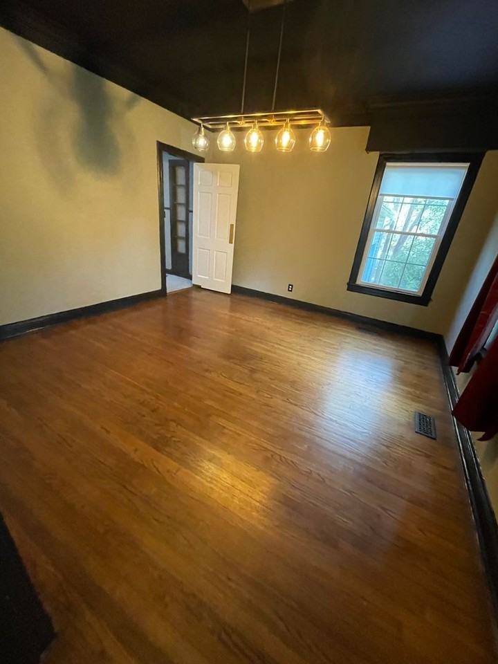 4156 Maryland Avenue - Photo 3 of 12