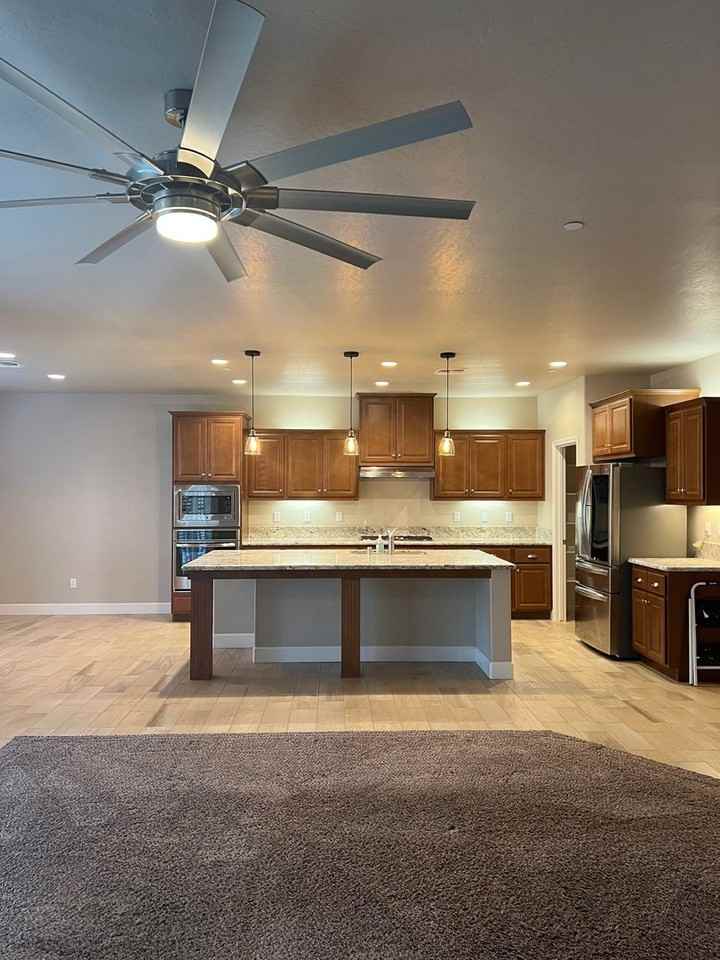 1082 West Quail Rock Way - Photo 3 of 42