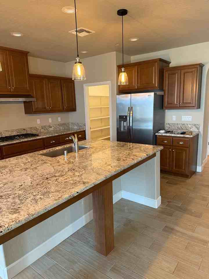 1082 West Quail Rock Way - Photo 7 of 42