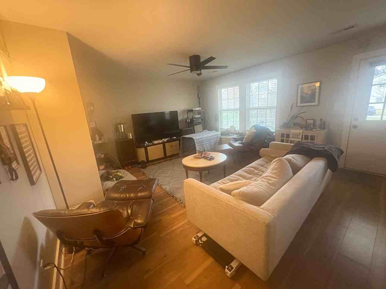 1104 Overton Pl - Photo 4 of 14