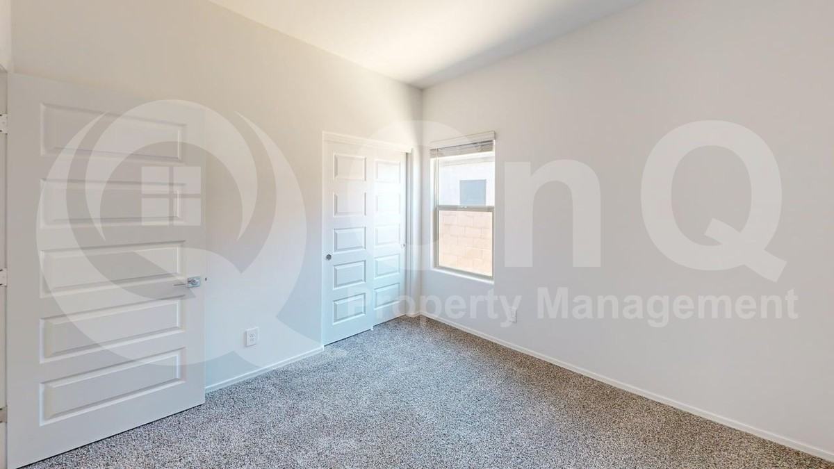 12885 E Russo Dr - Photo 2 of 27