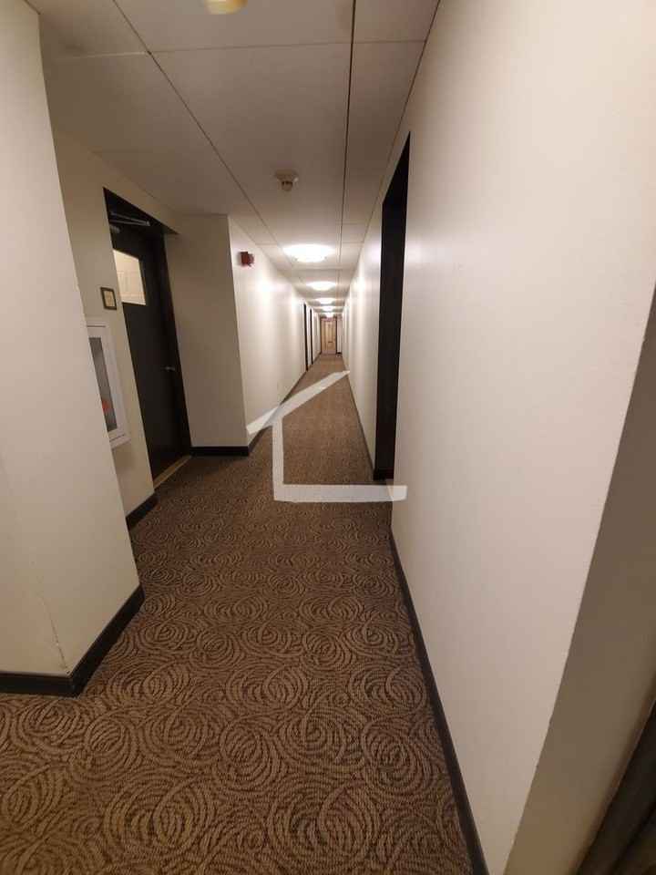 9 Camelot Court - Photo 2 of 11