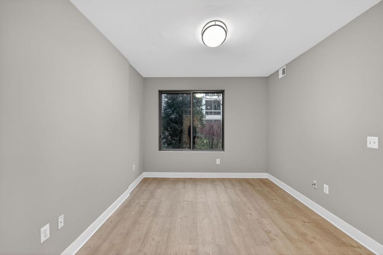 4101 Albemarle St Nw - Photo 3 of 32