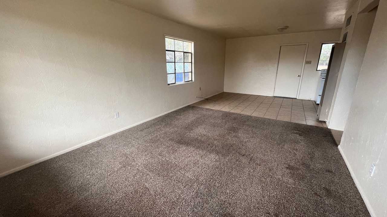 2017 Princess Jeanne Dr - Photo 2 of 15