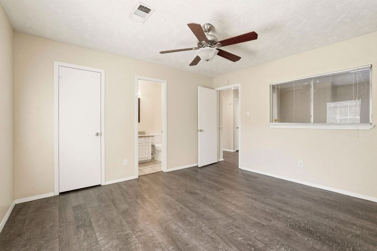 16235 Cutten Road - Photo 7 of 25