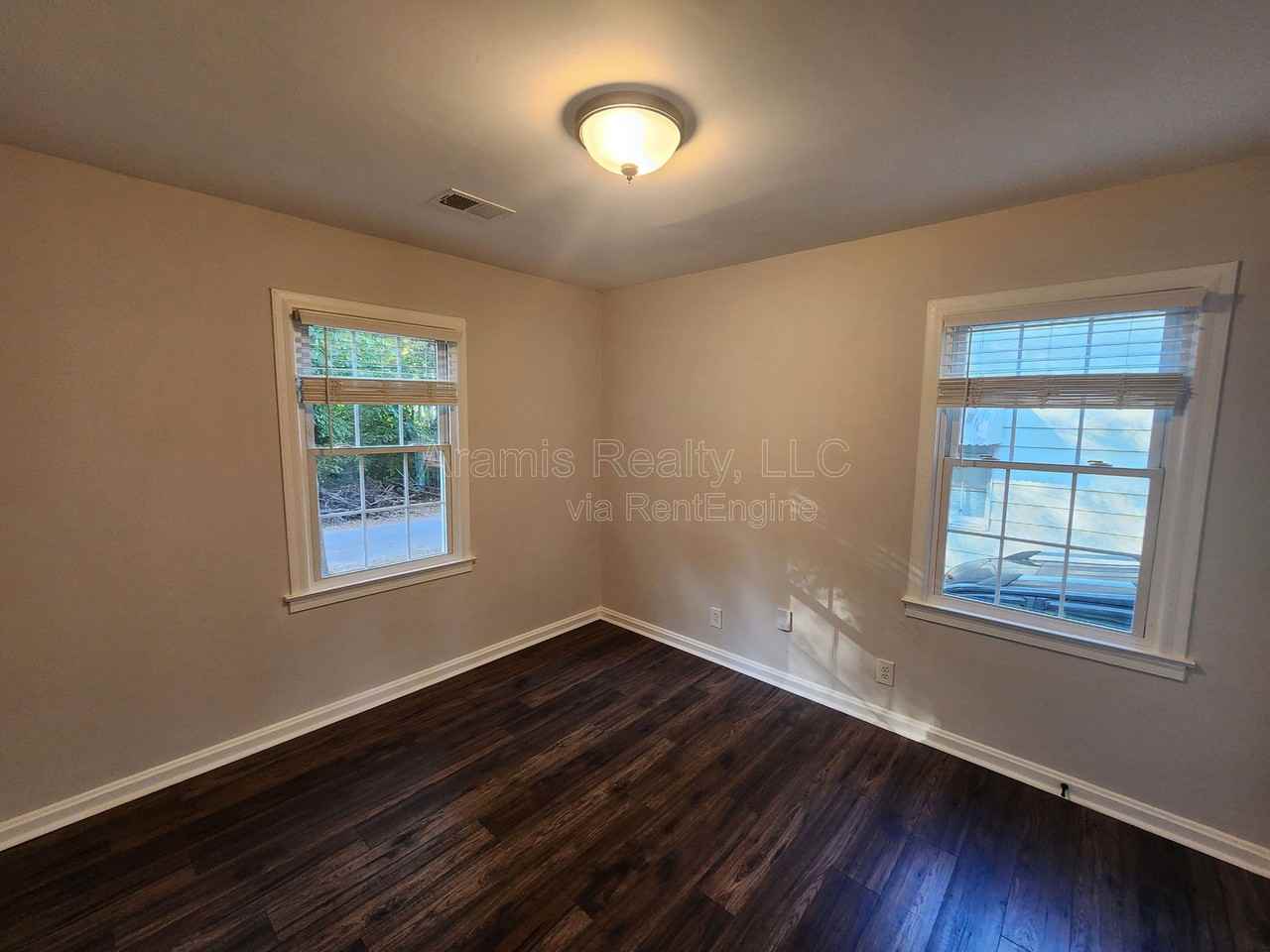 2992 Palm Dr - Photo 4 of 15