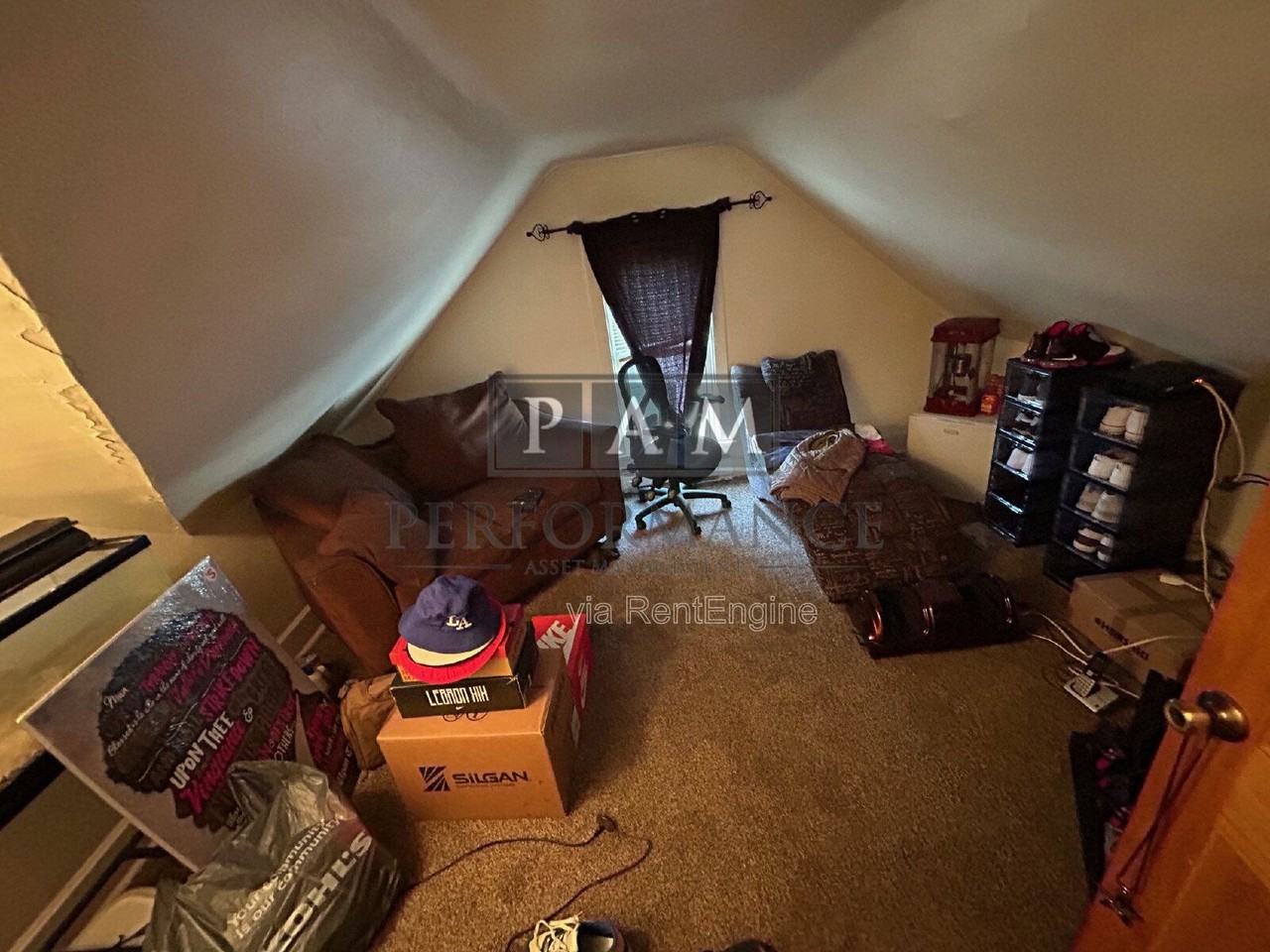 823 Yout St - Photo 5 of 14