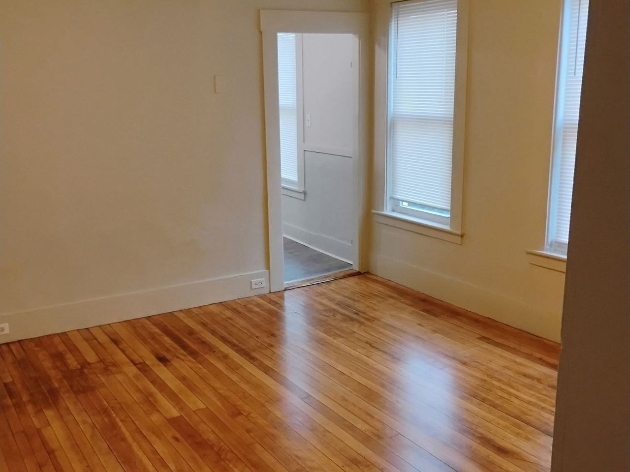 86 N State St #A - Photo 4 of 18