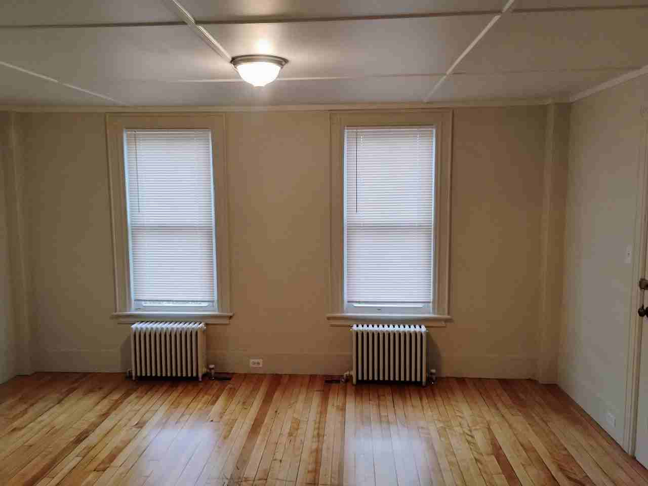 86 N State St #A - Photo 5 of 18