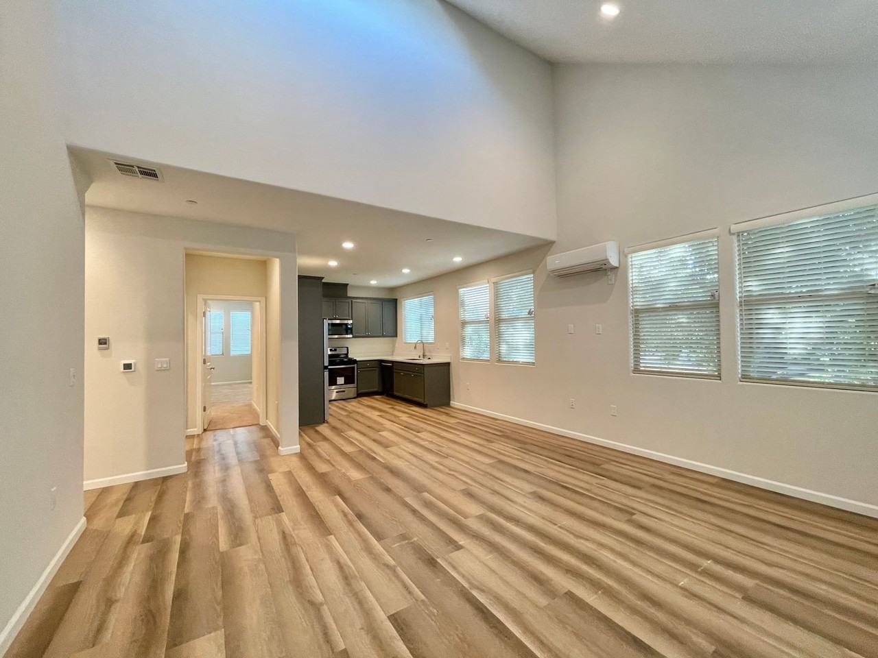 2600 1st Street #H - Photo 3 of 20