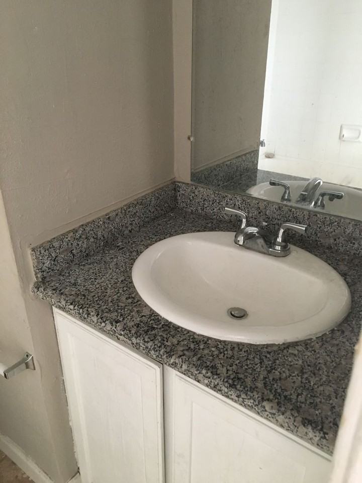 8714 Village Of Fondren Dr - Photo 3 of 13