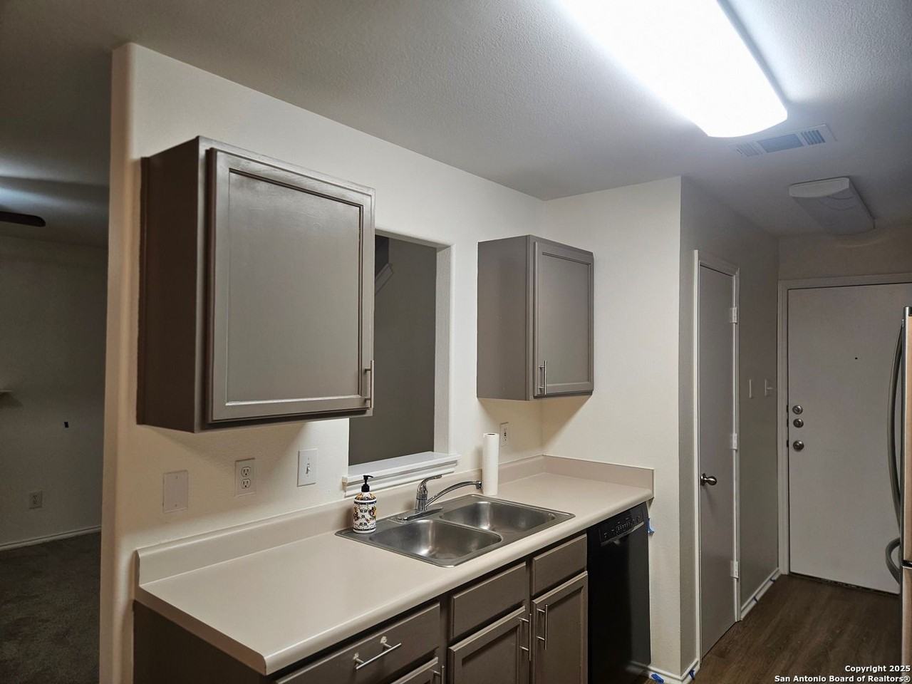 7715 Rustic Park - Photo 4 of 13