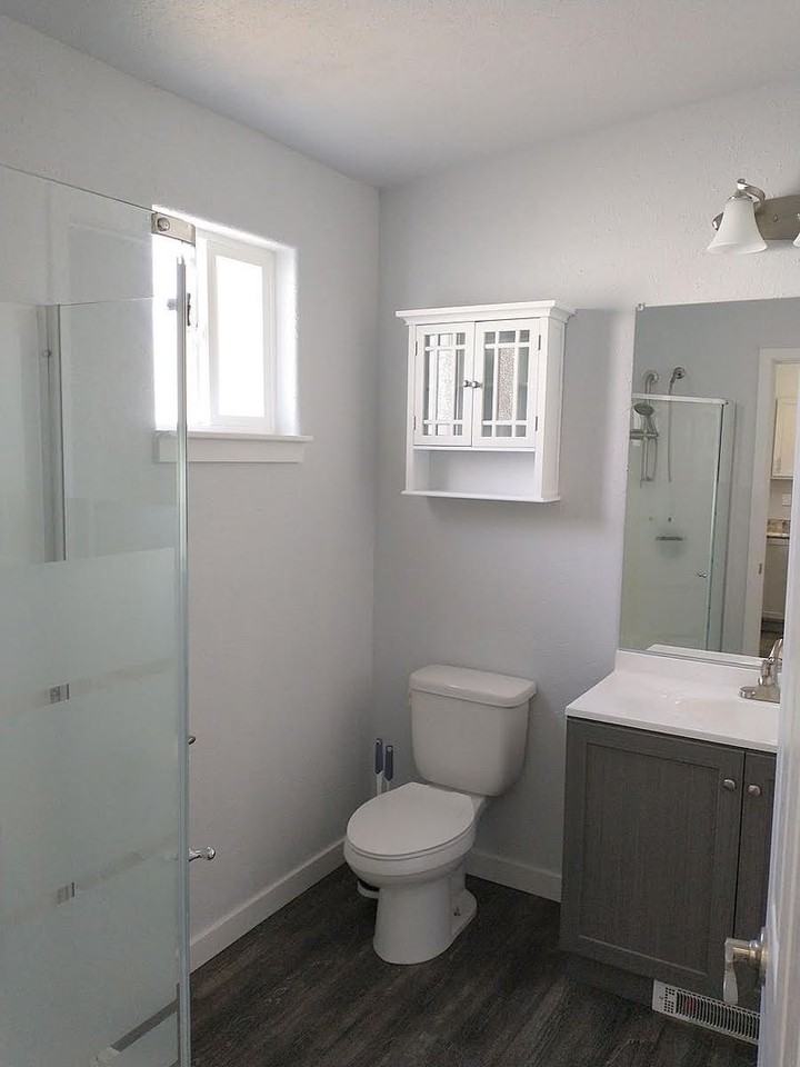 201 1/2 W Cedar St - Photo 6 of 15