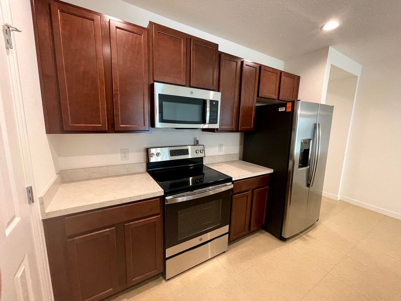 846 Marcel Loop - Photo 4 of 32