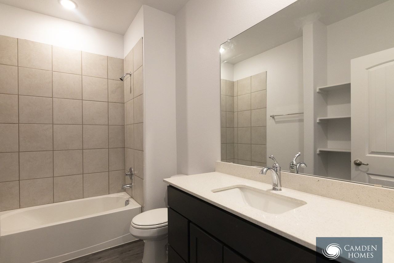 633 Spring Rain Rd - Photo 5 of 10