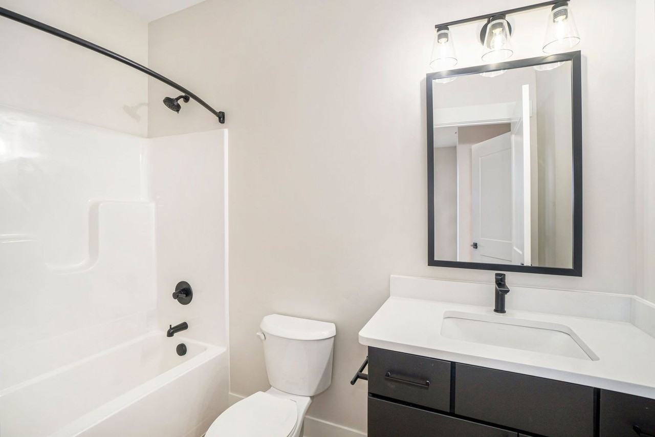 5477 32nd Avenue #301 - Photo 4 of 31