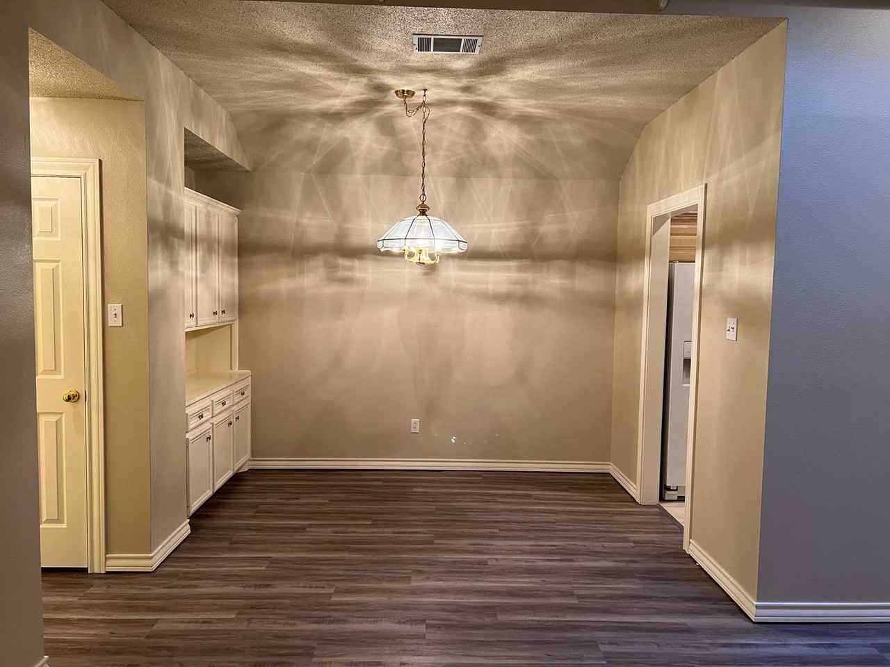 6605 Bangor Avenue - Photo 4 of 22