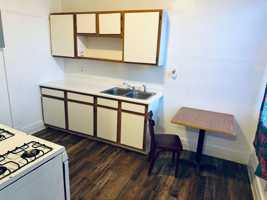 featured image of 921 East 4th Street #6