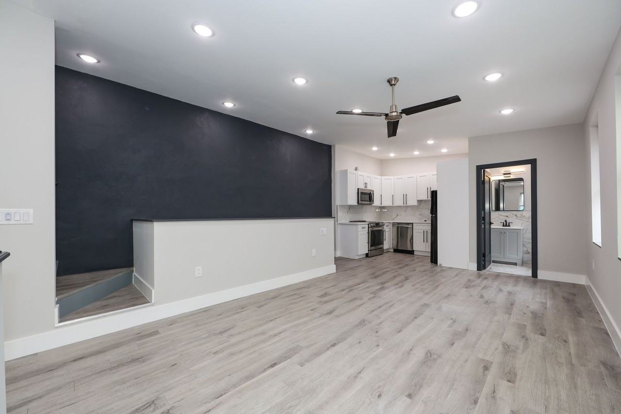 3565 Kensington Avenue - Photo 6 of 15