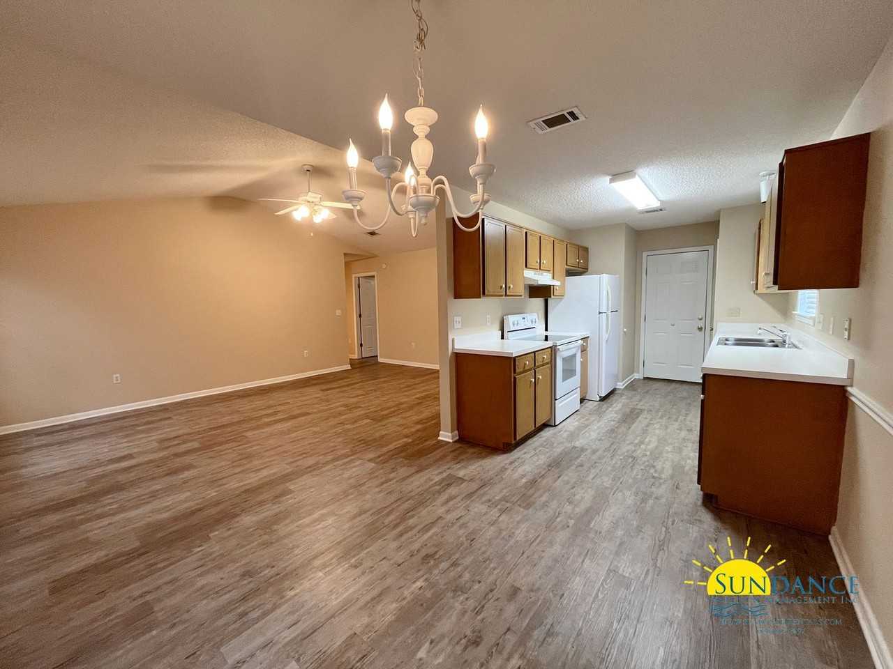 1125 Ivey Ter - Photo 3 of 21