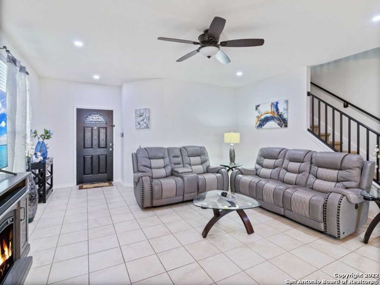 11319 Impressive Way - Photo 5 of 26