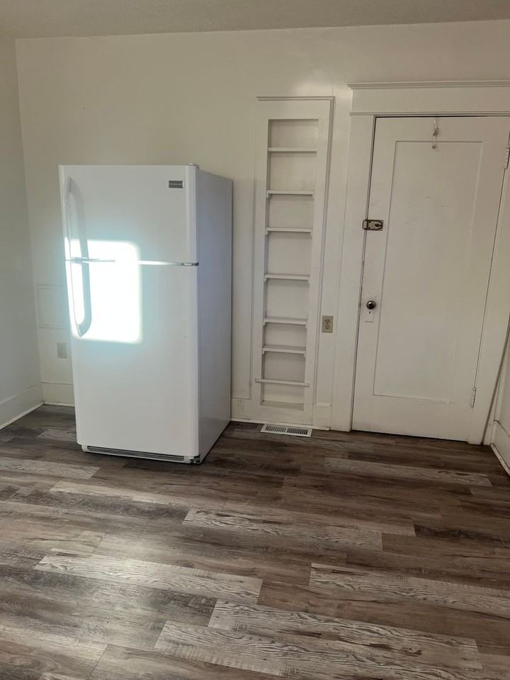 1102 Codel Way - Photo 5 of 15