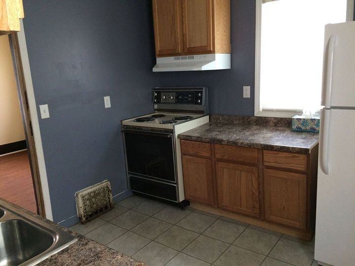 1134 Williston Ave - Photo 6 of 14