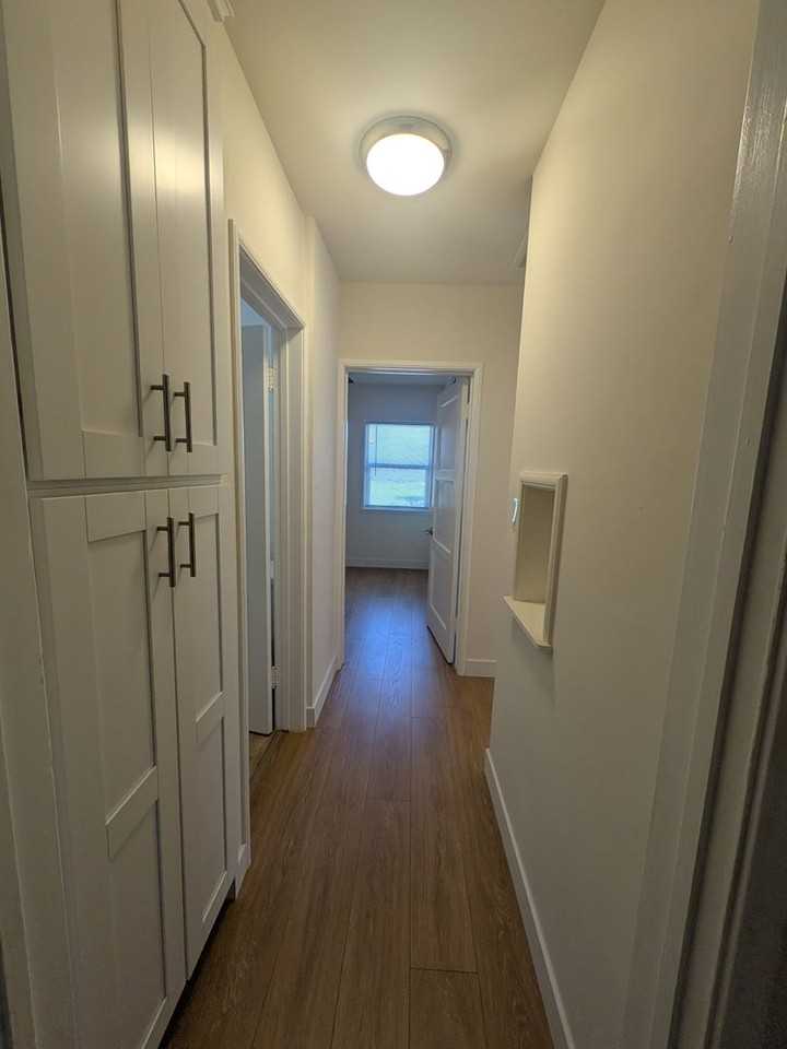 1598 S Reservoir St - Photo 7 of 13