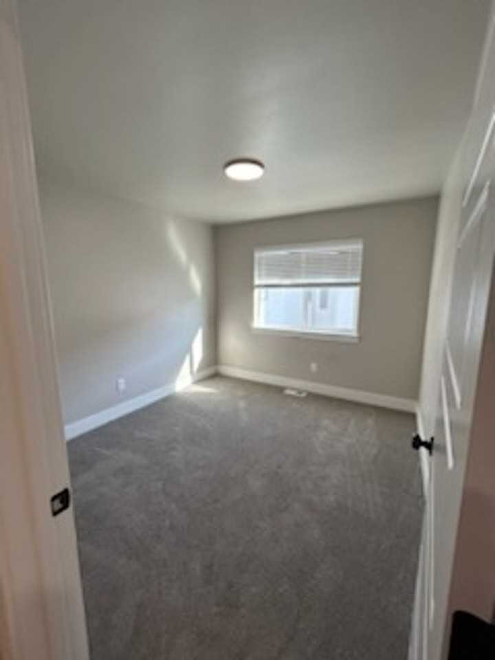 278 Hummingbird Way - Photo 5 of 12