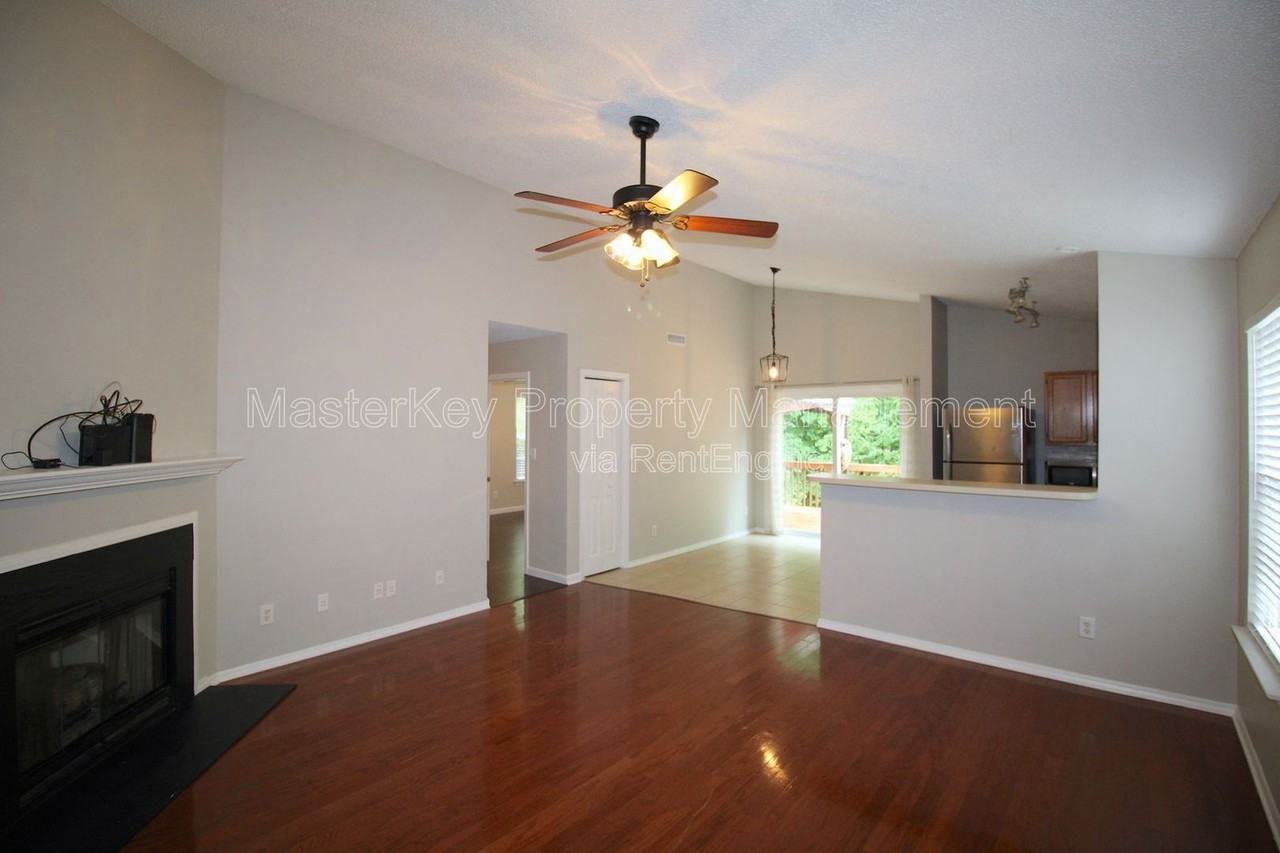 132 Evening Star Drive - Photo 5 of 21