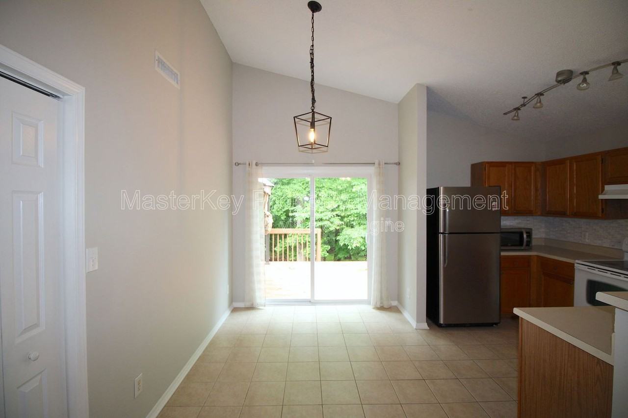 132 Evening Star Drive - Photo 6 of 21