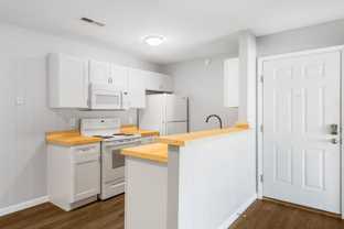 Ozark South Apartments - Photo 1 of 1