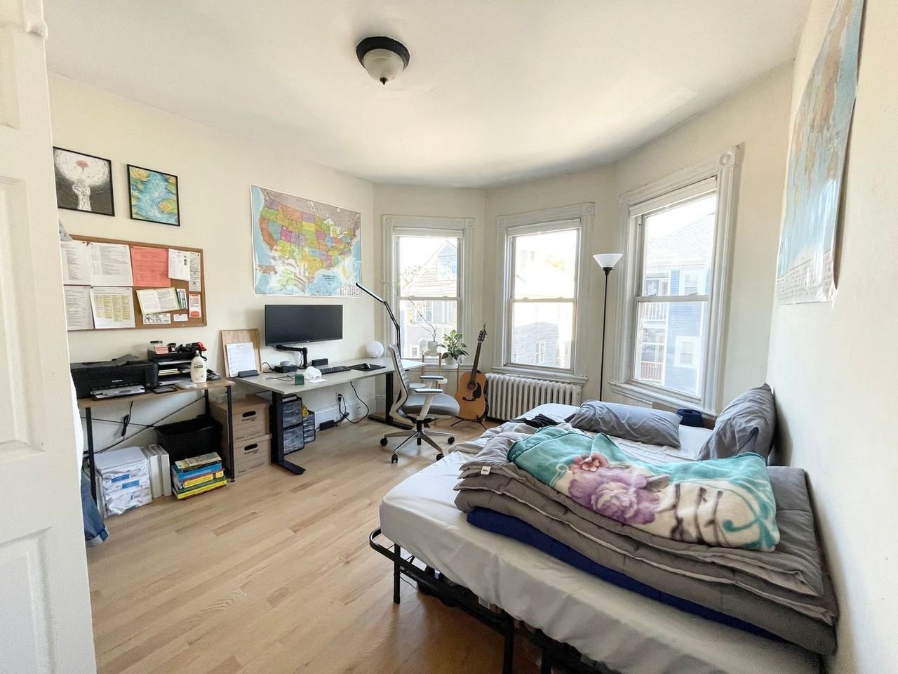 17 Sachem St - Photo 4 of 7