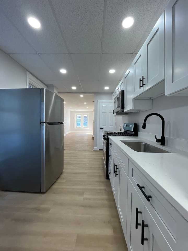 9155 North 6th Street - Photo 7 of 25