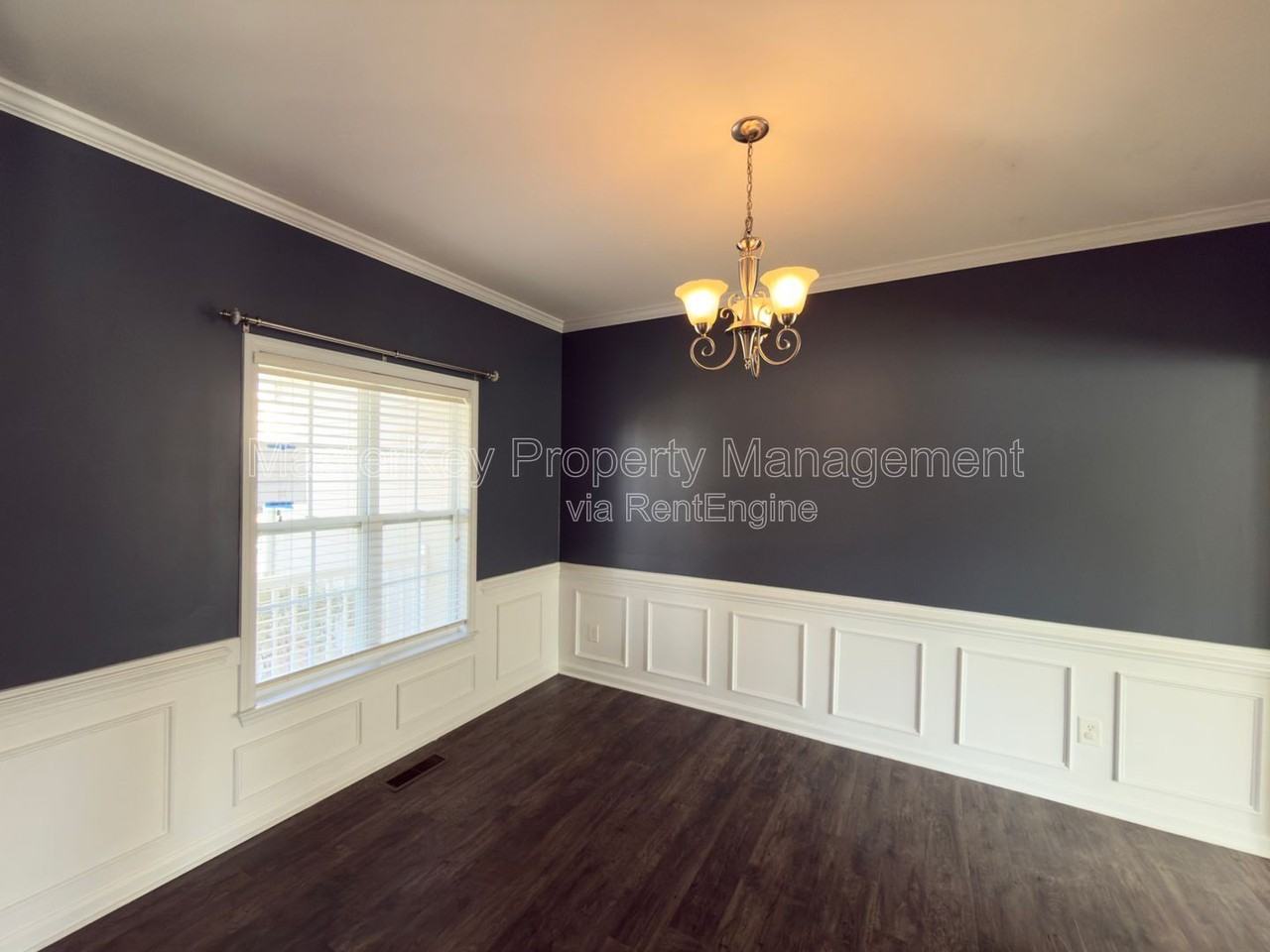 2916 Hayward Ct - Photo 6 of 24