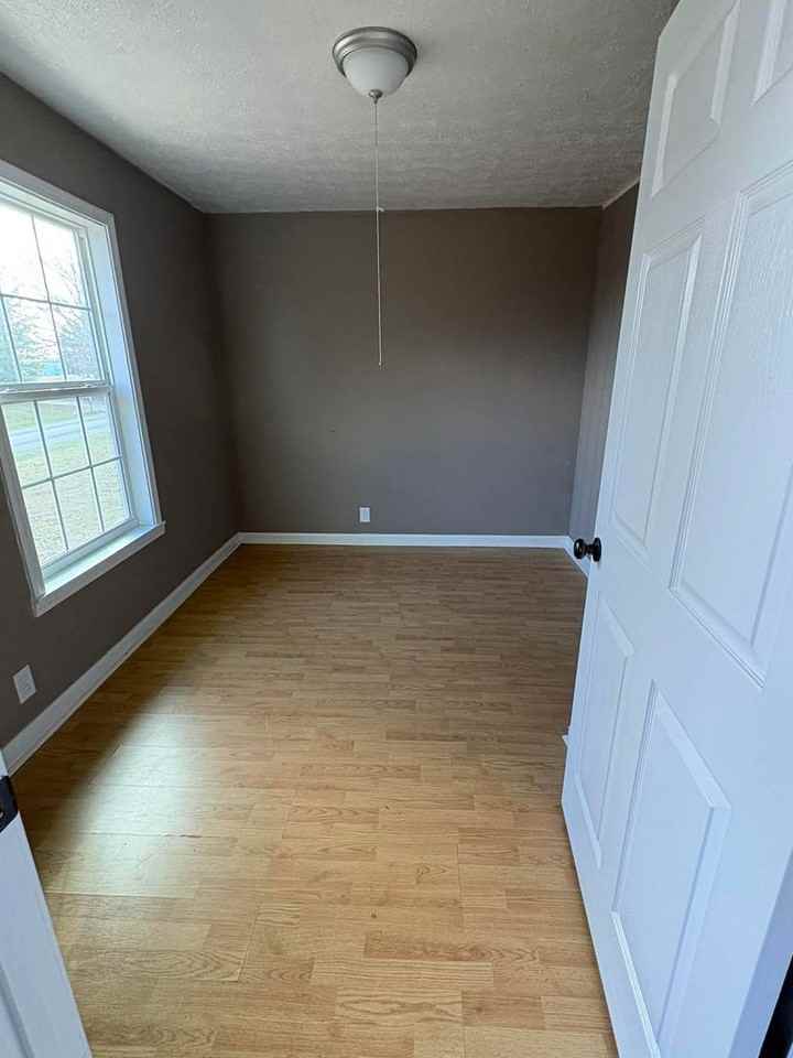 7758 Celina Rd - Photo 5 of 10