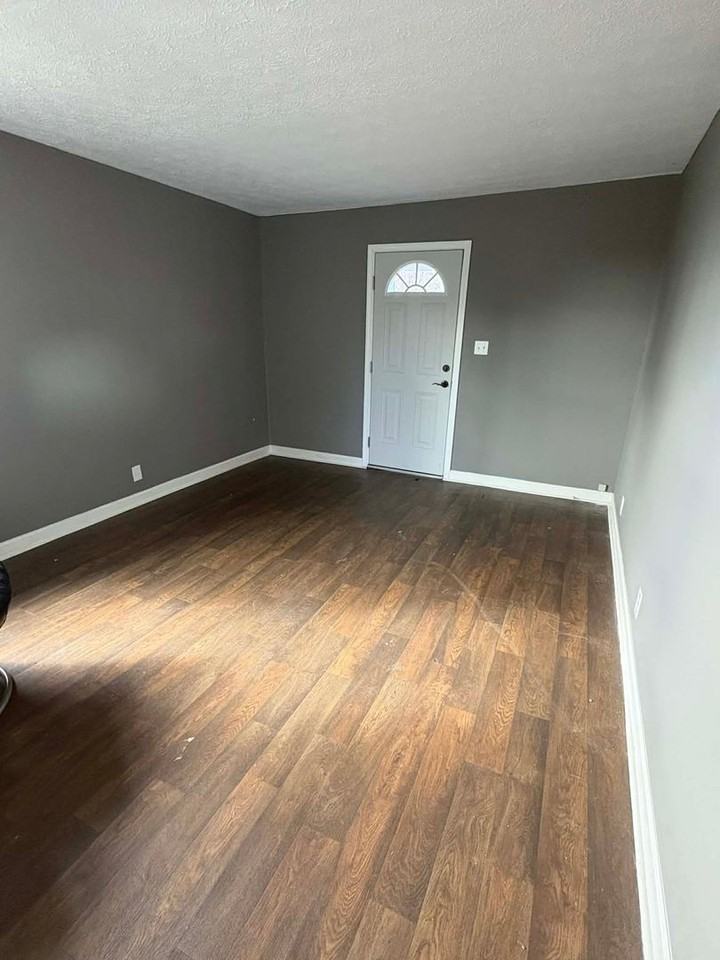 7758 Celina Rd - Photo 6 of 10