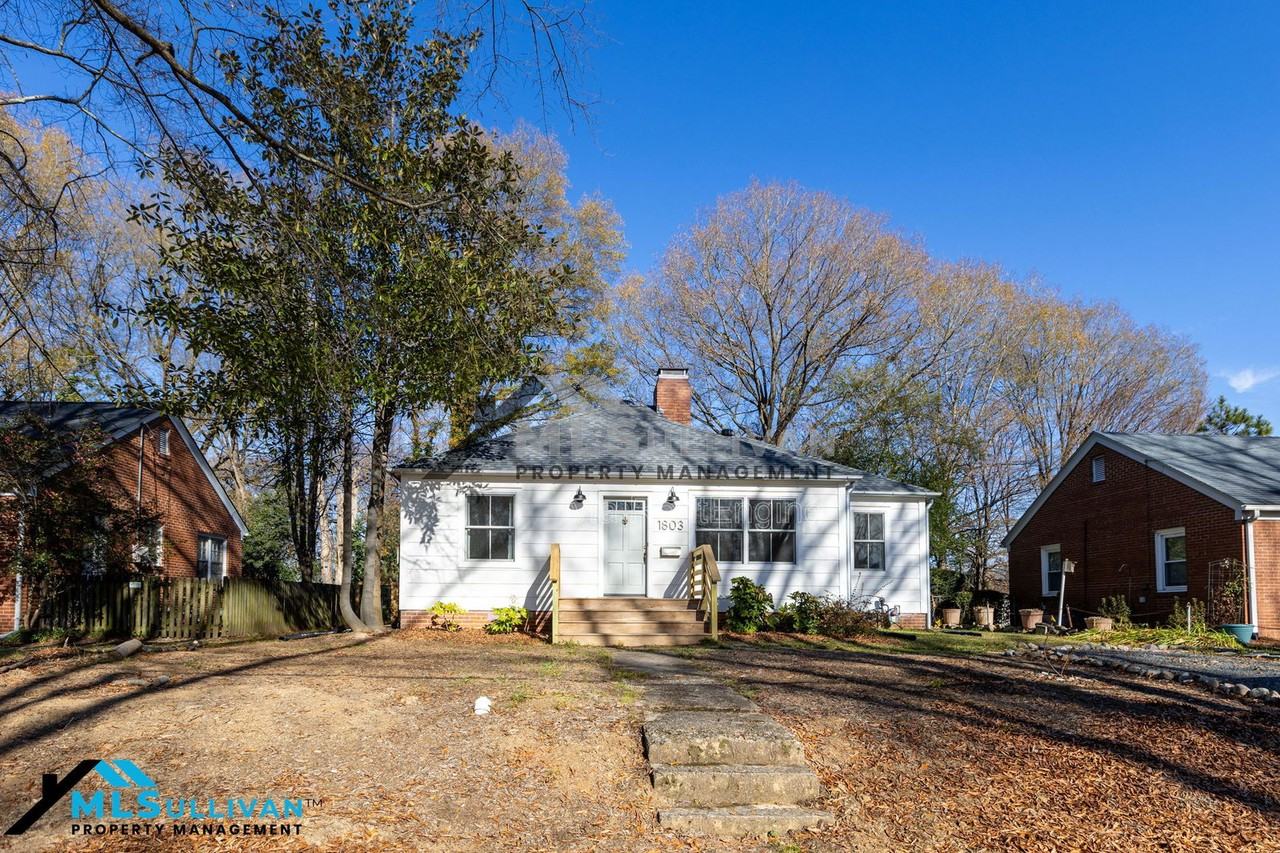 1803 Hillcrest Dr - Photo 2 of 24