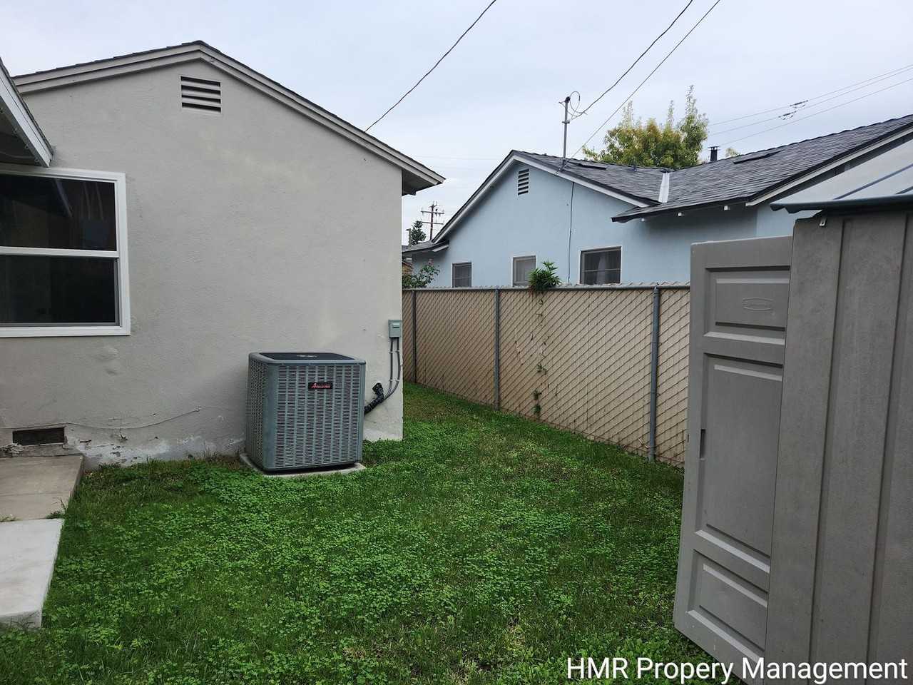 7211 Donnelly Avenue - Photo 6 of 48